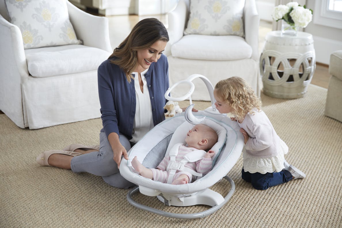 Sense2Sooth Swing with Cry Detection Technology